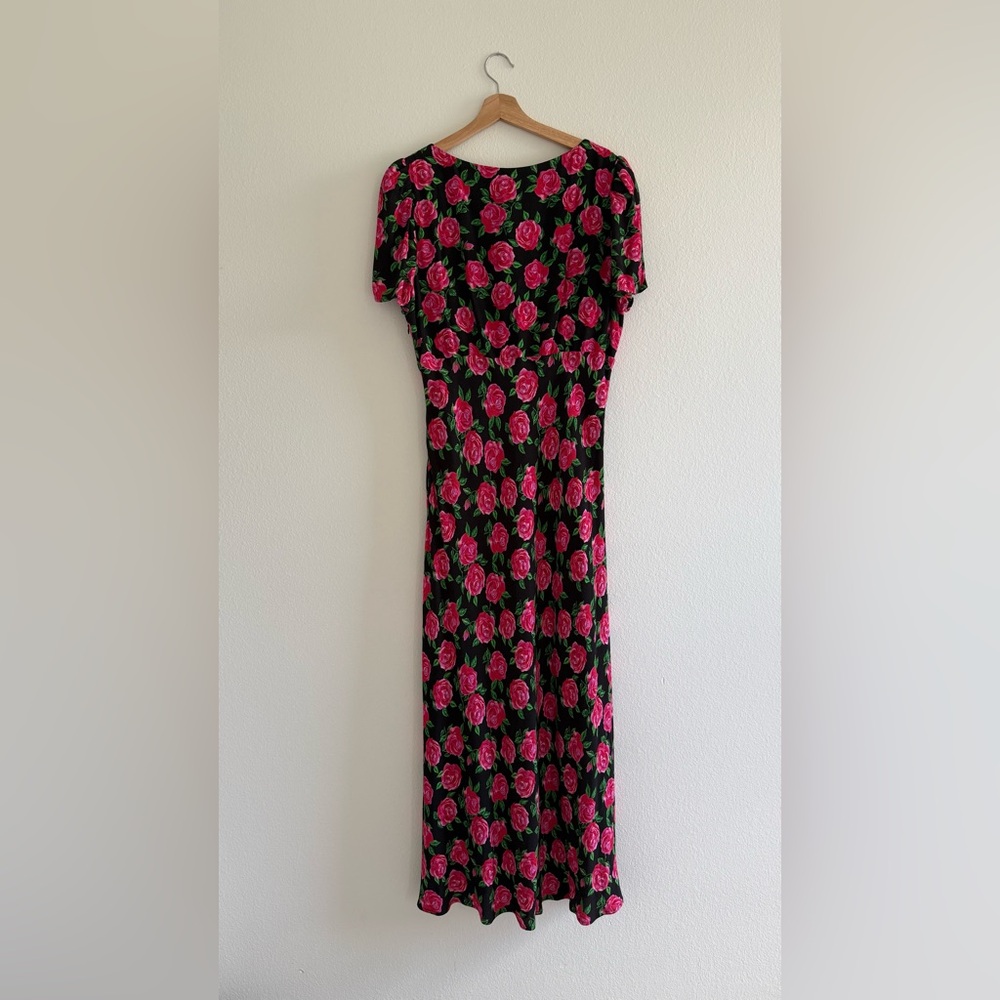 Wayf Red Roses Maxi Dress - Picture 4 of 4